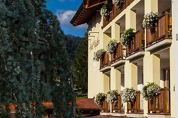 Villa Verde Apartament Mezzana (Trentino Alto Adige)