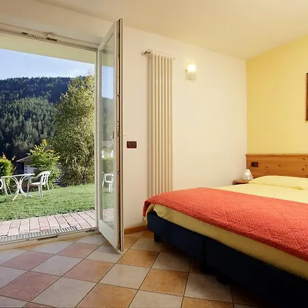 Villa Verde Apartament Mezzana (Trentino Alto Adige)